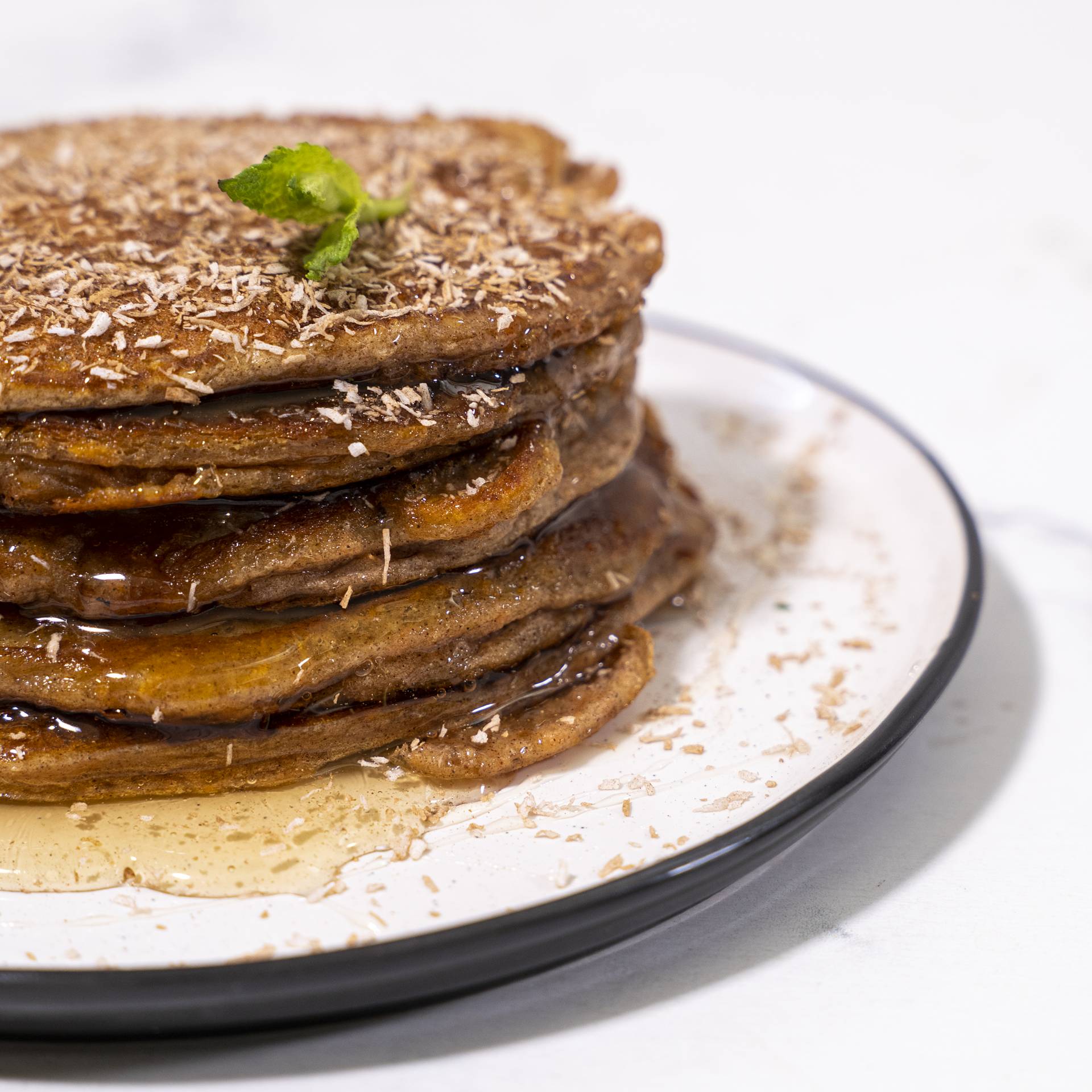 Cinnamon vegan pancakes